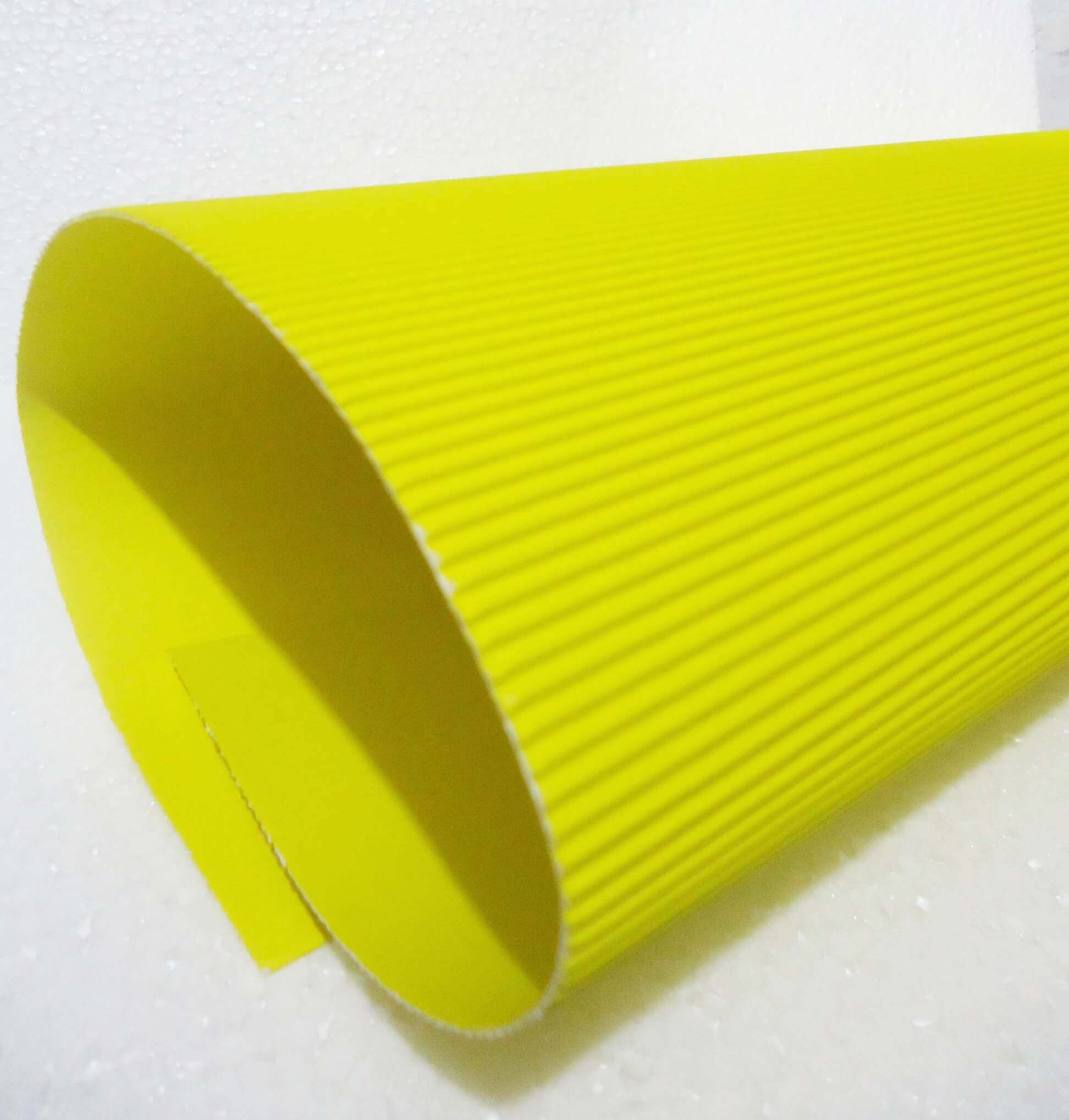 CARTON MICROCORRUGADO 50X70 AMARILLO