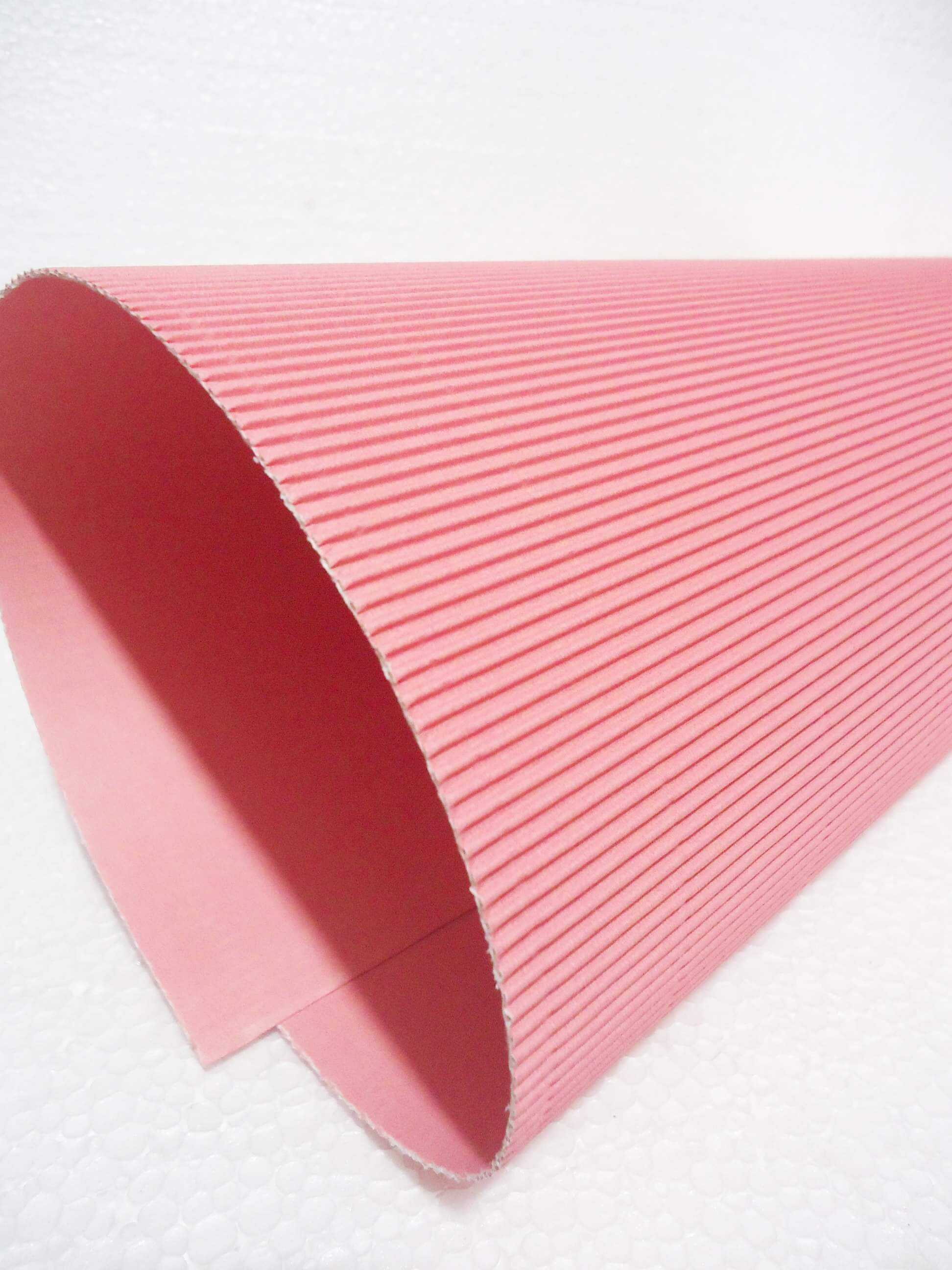 CARTON MICROCORRUGADO 50X70 ROSA