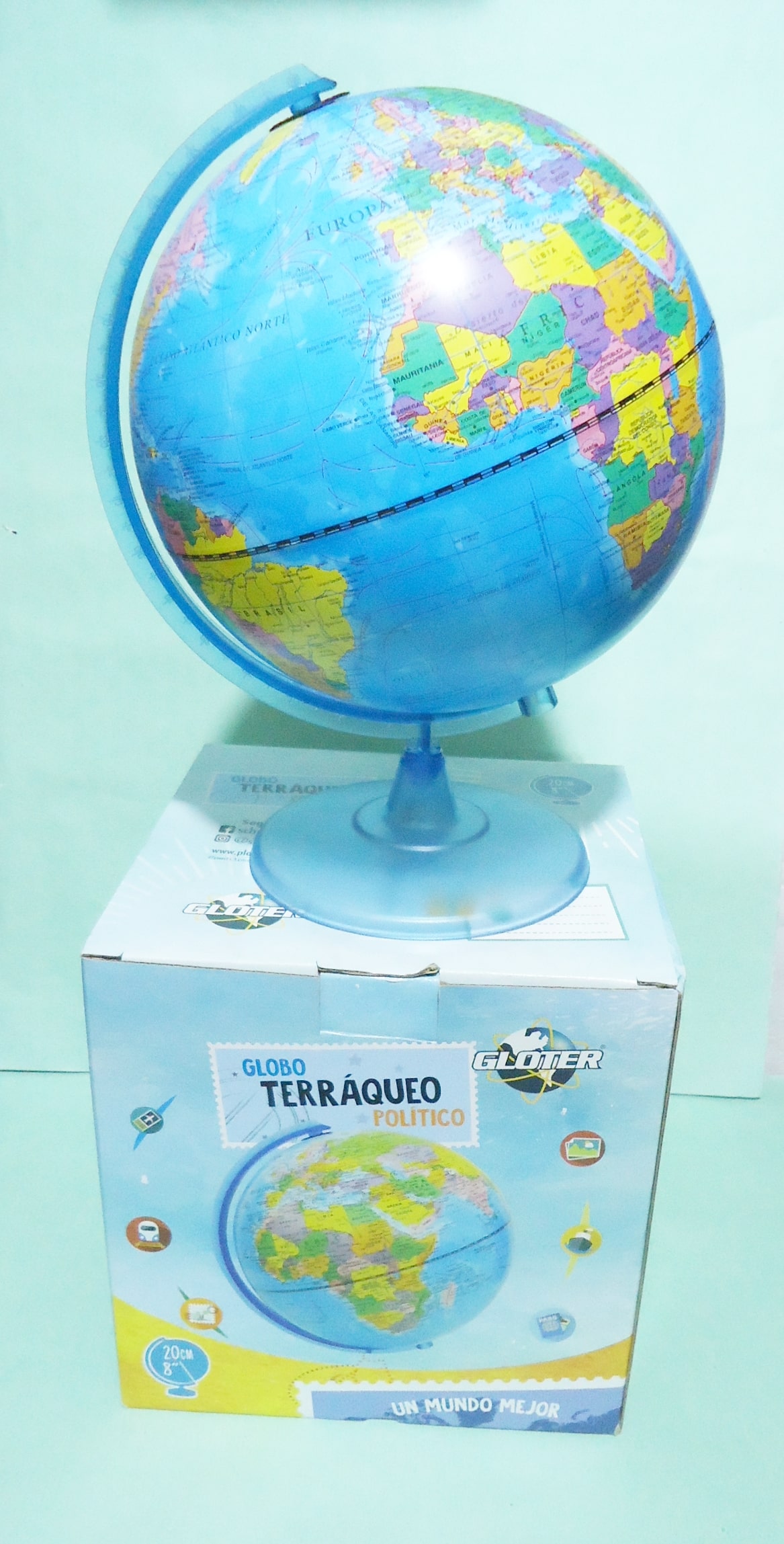 GLOBO TERRAQUEO  207 W 20cm