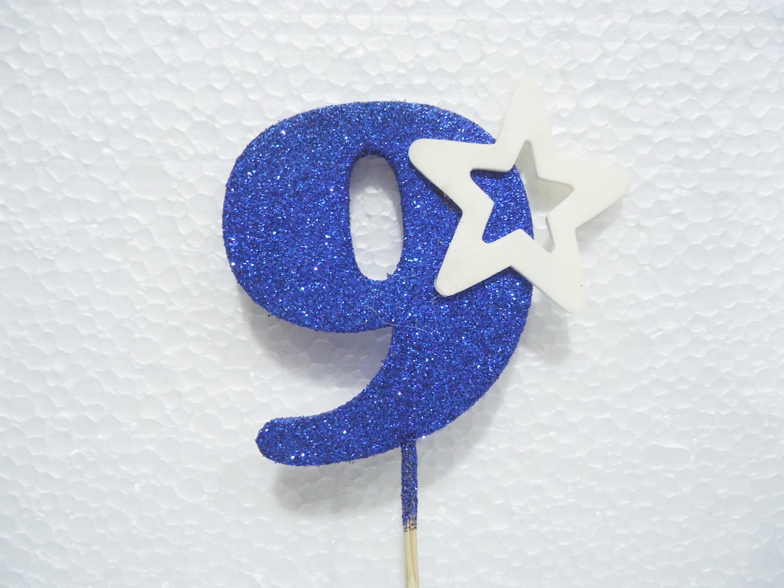 NUMERO PINCHE 9 AZUL METAL