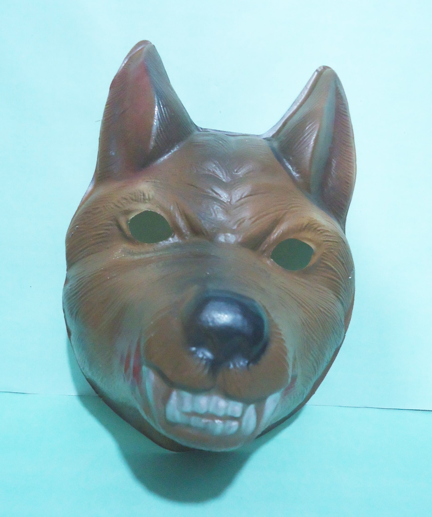 CARETA PLASTICA ANIMAL LOBO