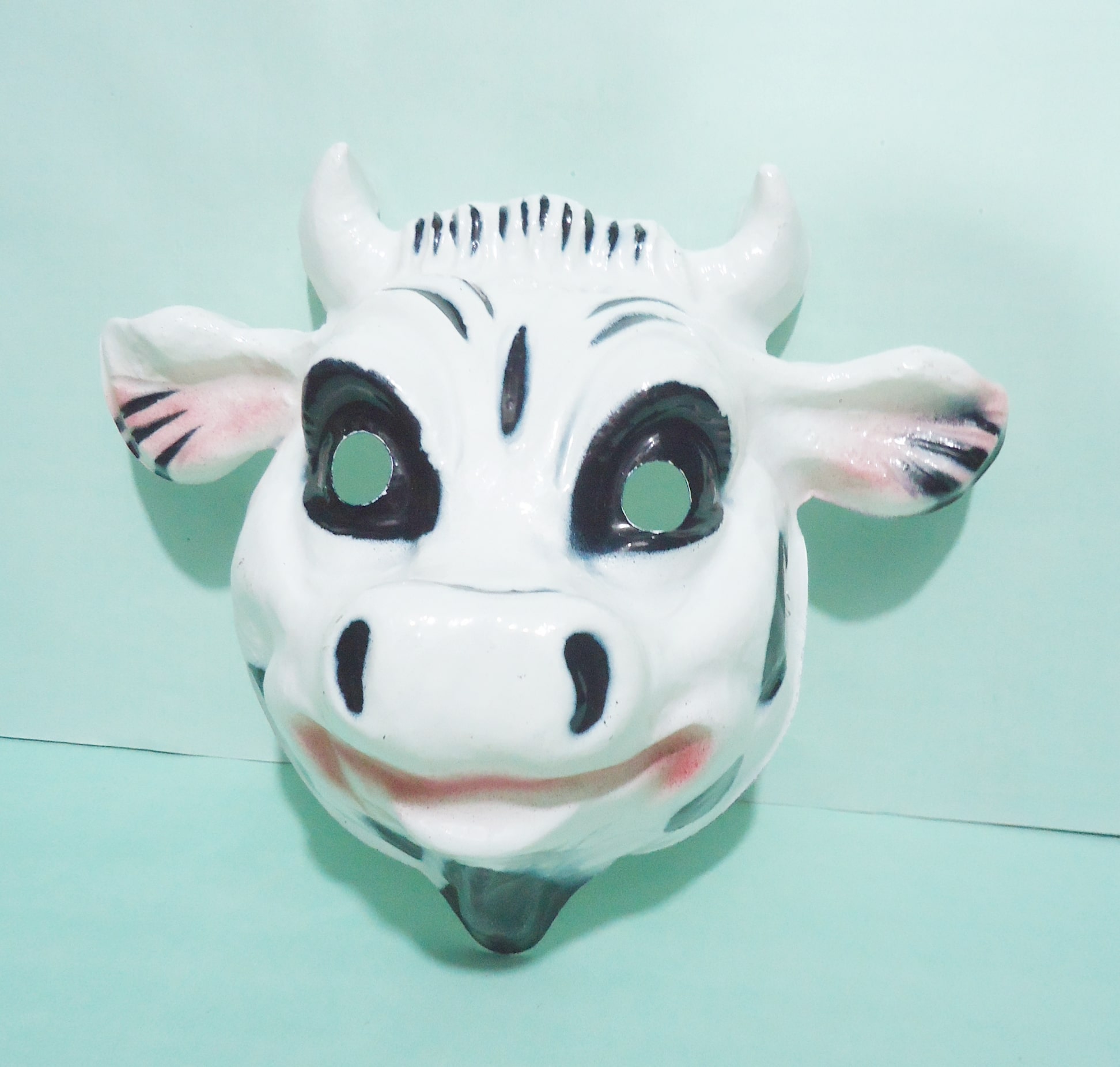 CARETA PLASTICA ANIMAL VACA