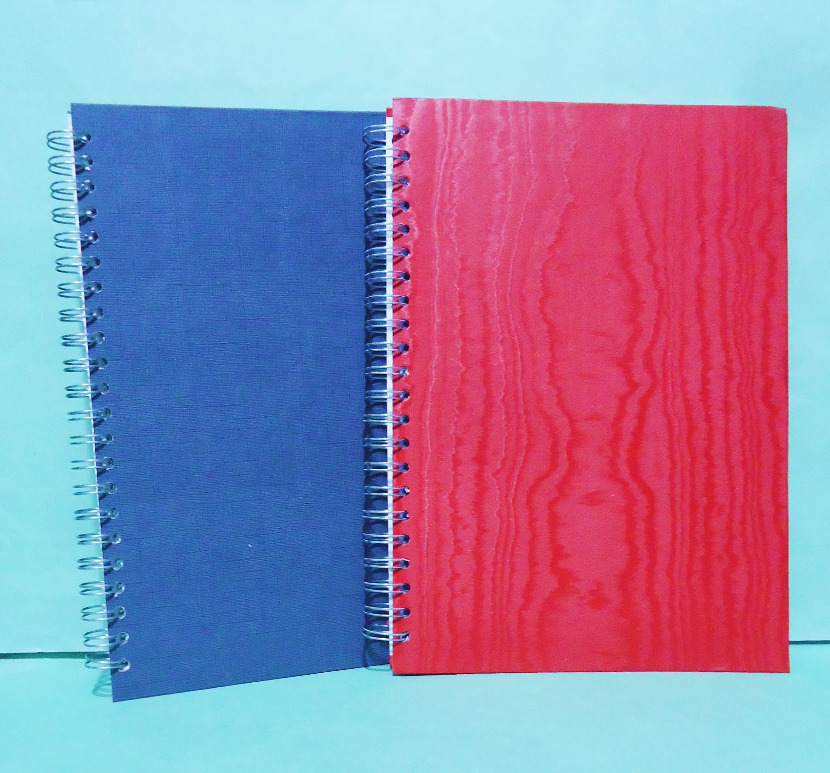 CUADERNO A4 ESPIRALADO TECNO X120H COL=