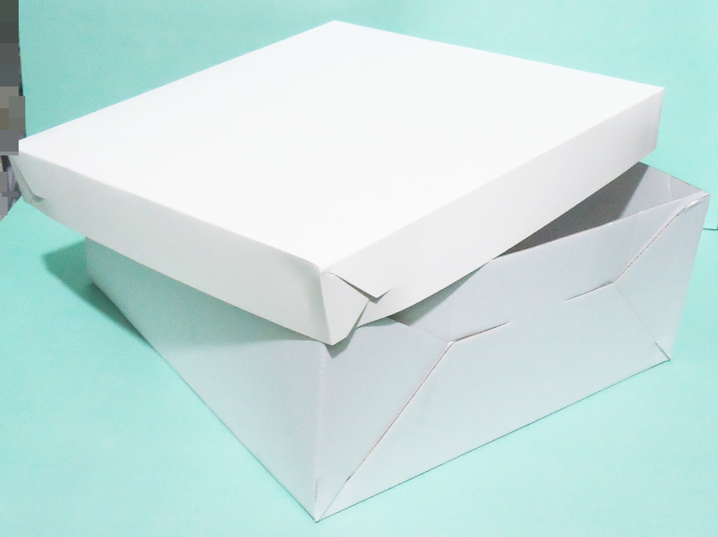 CAJA DE TORTAS 27x27x15