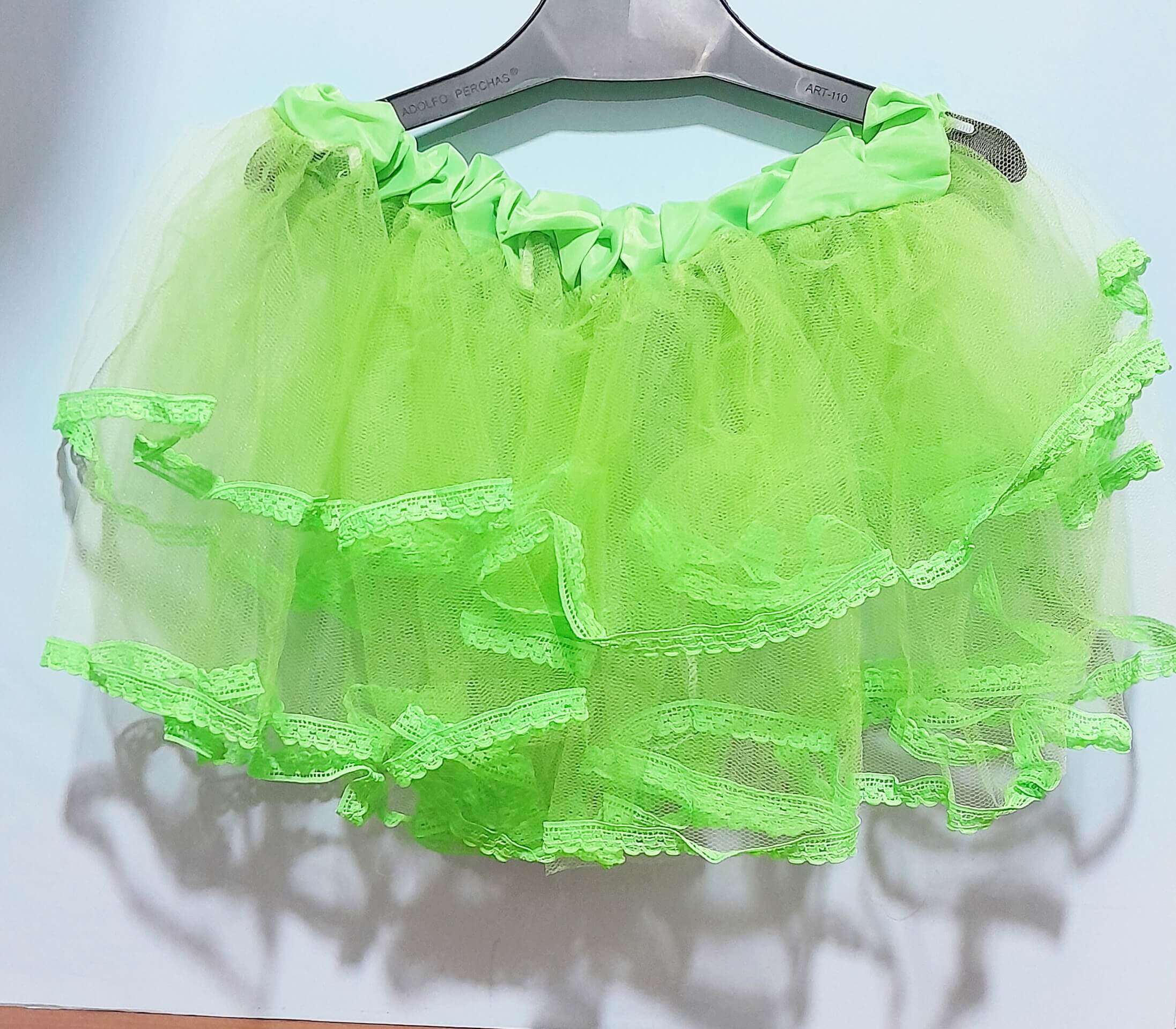 TUTU COLOR VERDE 30CM