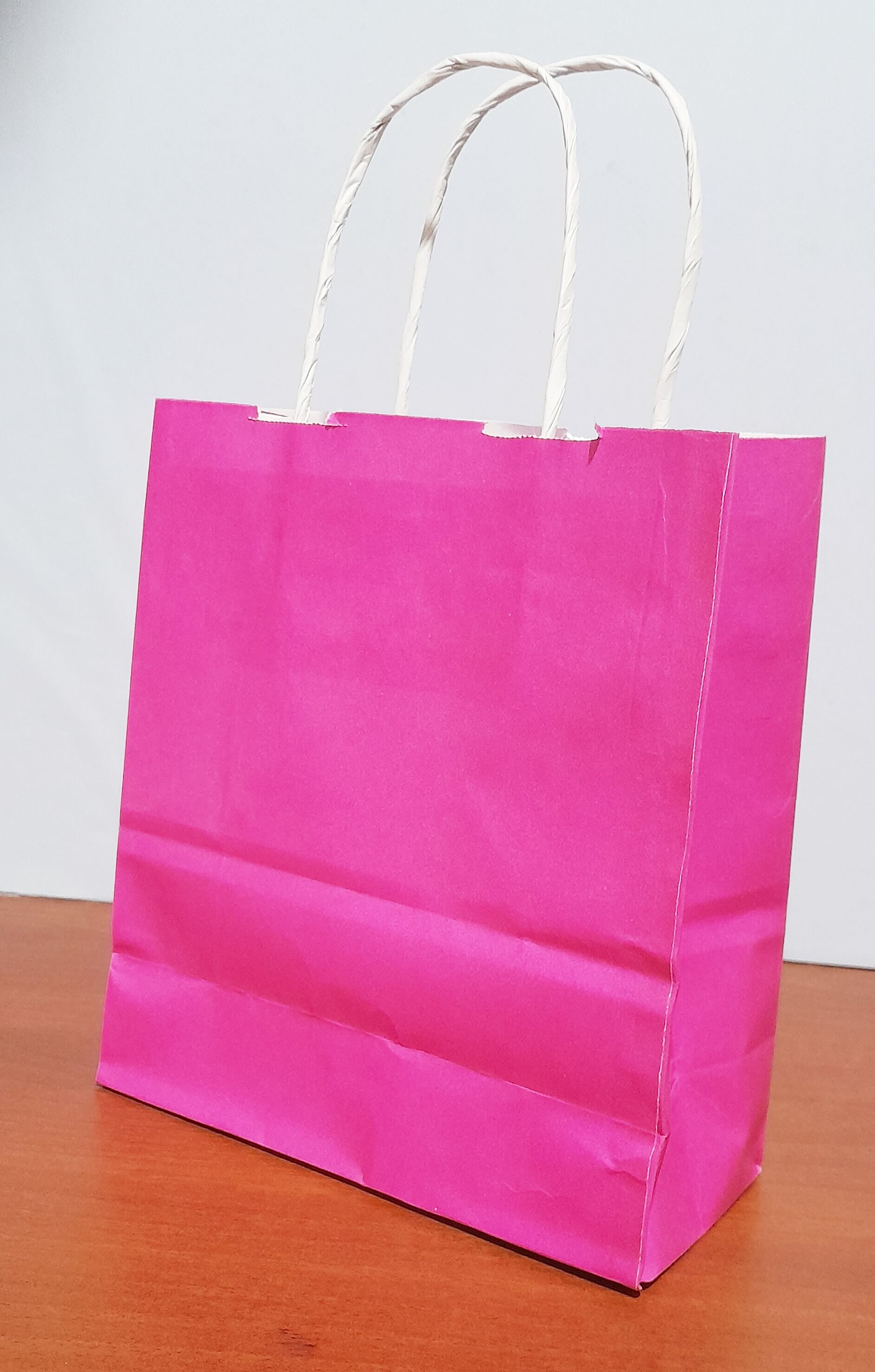 BOLSA C/CORDON 18X20X8 FUCSIA