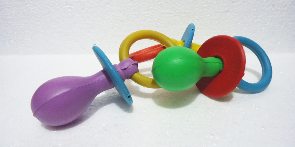 MARACA CHUPETE CHICO ART.300