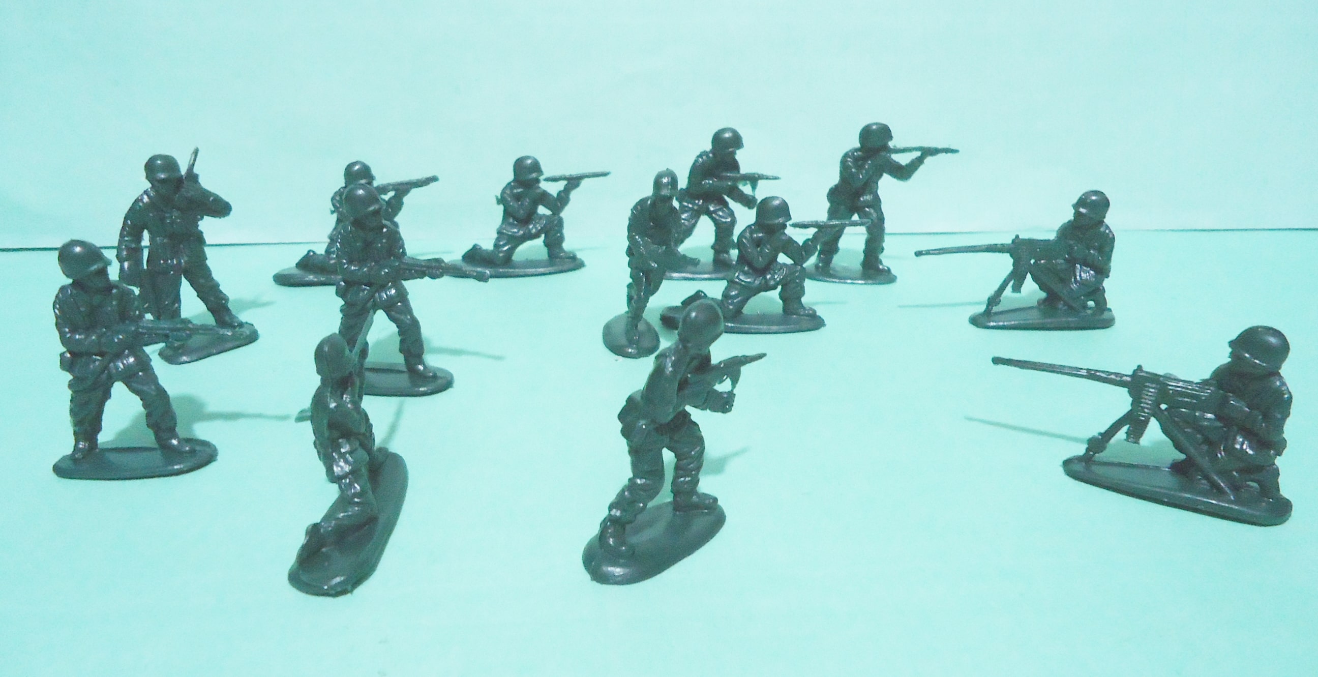 SOLDADOS x12 VERDE STAZIO