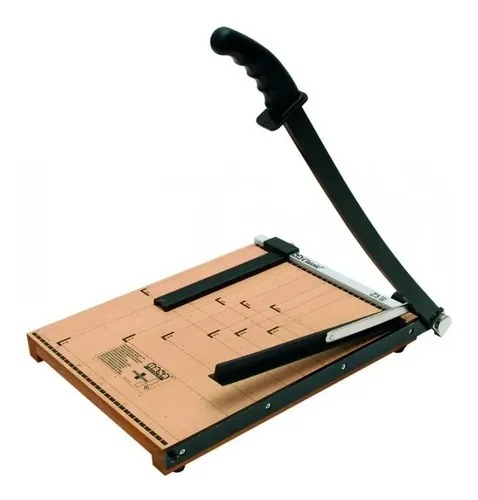 GUILLOTINA A4 PALANCA BASE MADERA Z2