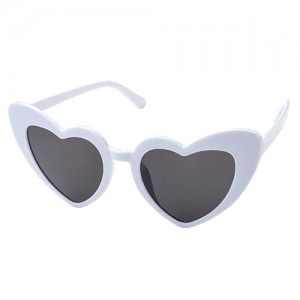 ANTEOJO RIGIDO CORAZON LOLITA BLANCO